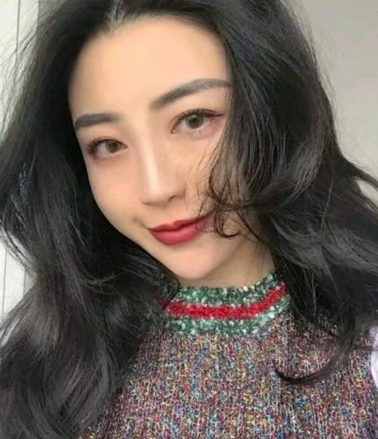 수연 23살 ?=$cm[$i - 1];?>cm 48kg - 리얼출장매니저